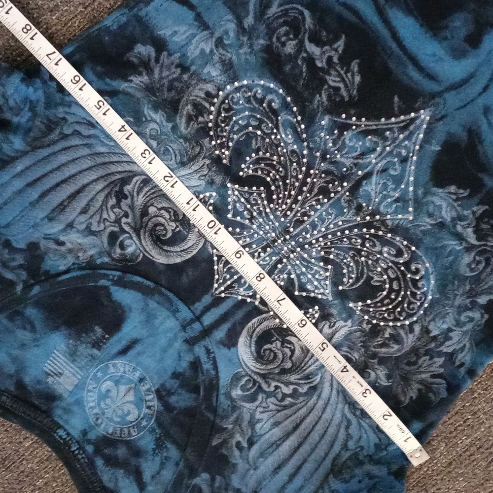 🖤Affliction🖤 - Blue/Black U-Neck Tee - Picture 13 of 14